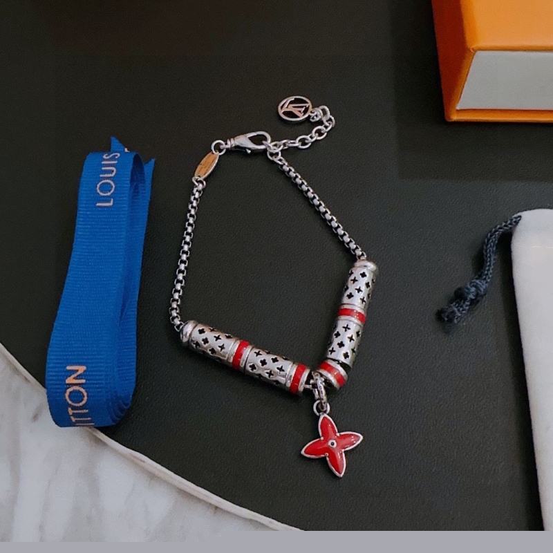 LV Necklaces